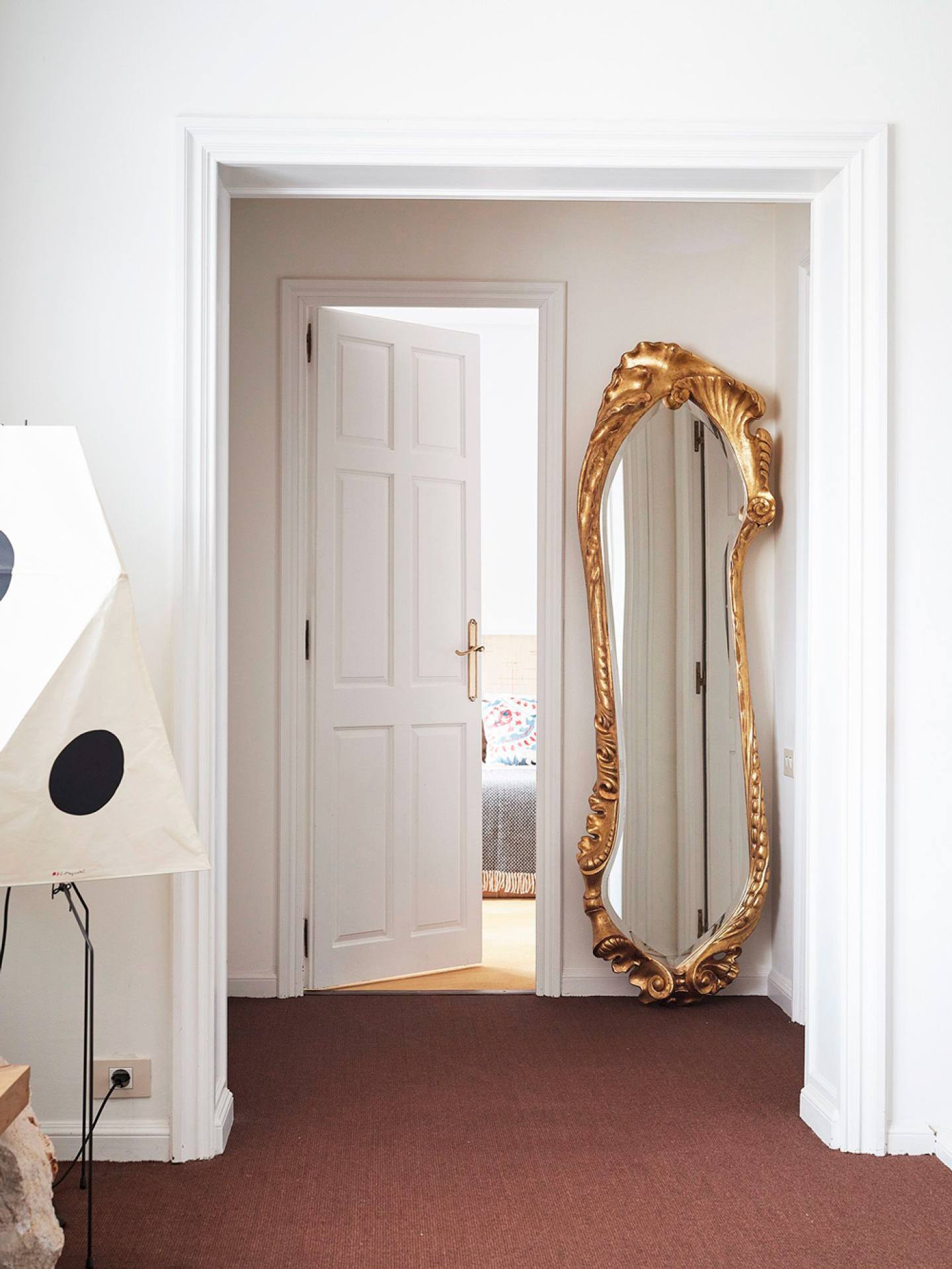 Calvet-mirror-Antoni-Gaudi-BD (1)