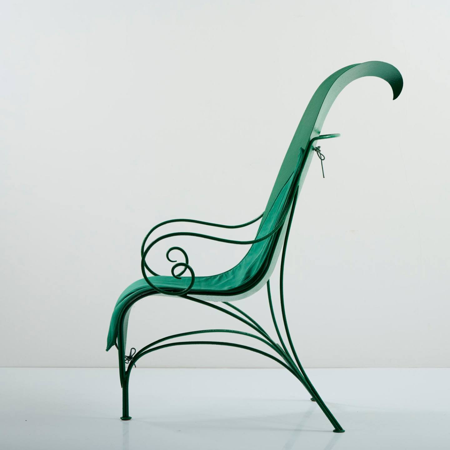 Foglia-armchair-Fabrizio-Corneli-Mirabili (4)