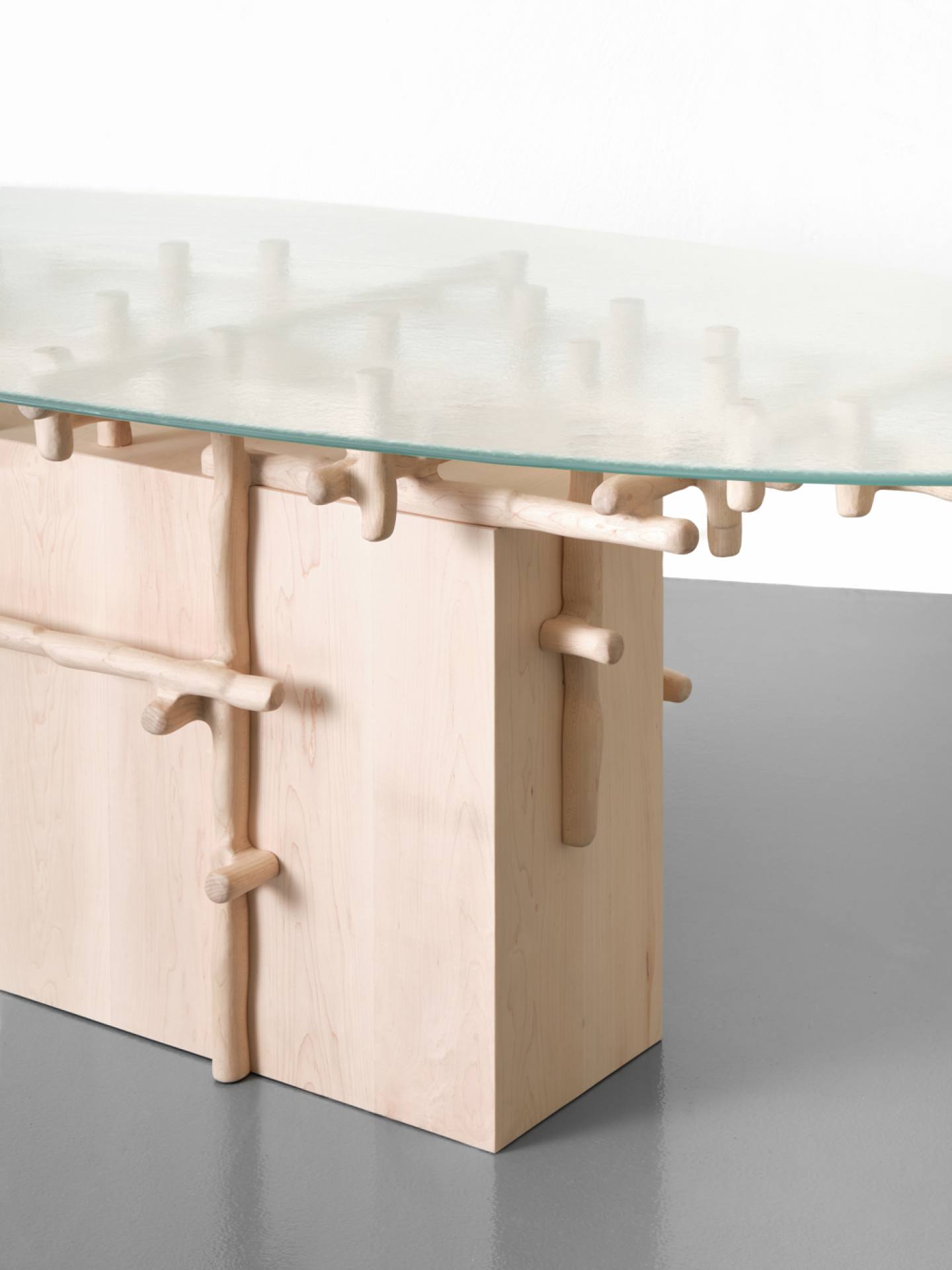 Hedera-table-Onno-Adriaanse-(4)