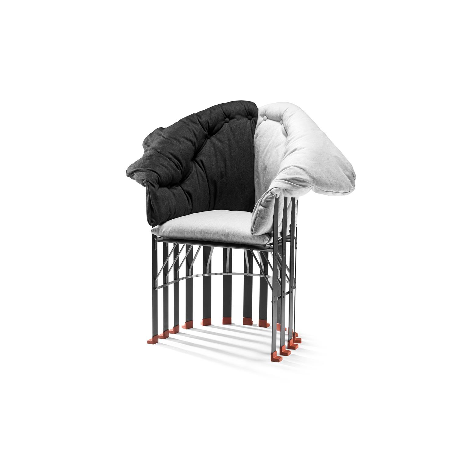 La-Pagnotta-armchair-Gaetano-Pesce-Meritalia (2)