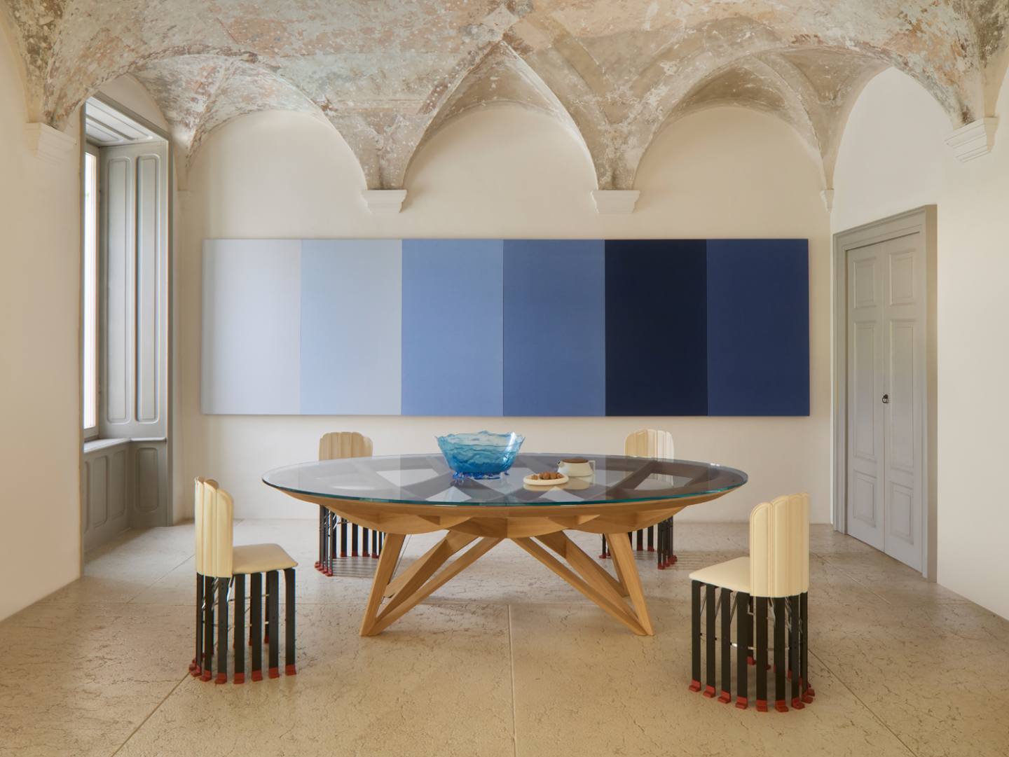 Opera-dining-table-oval-Bellini-Meritalia (1)