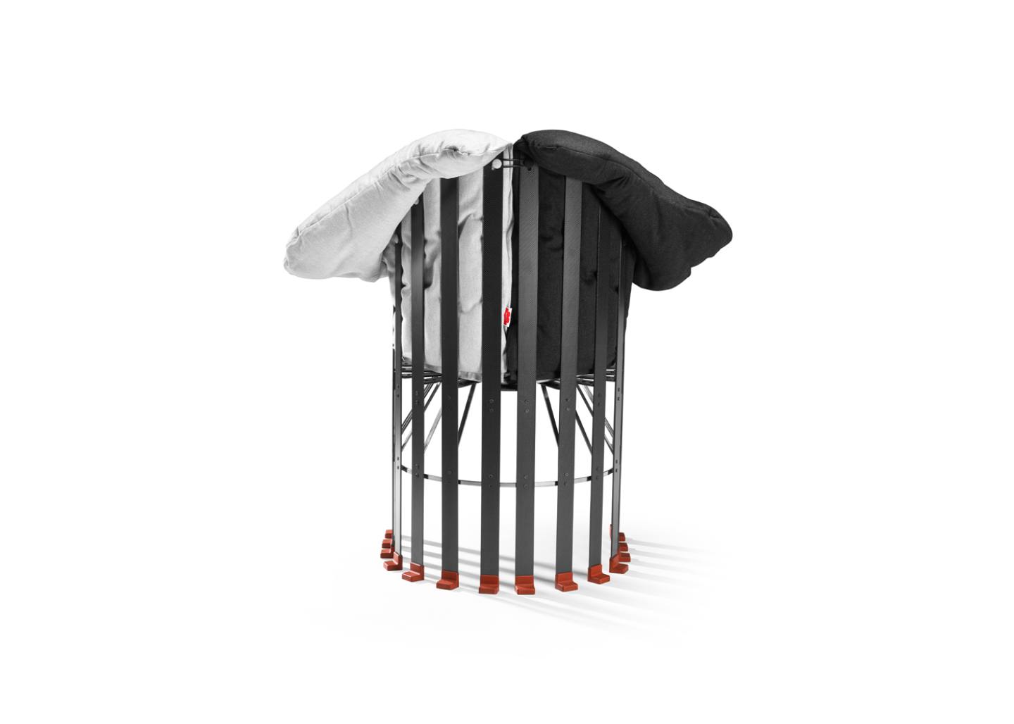 La-Pagnotta-armchair-Gaetano-Pesce-Meritalia (3)