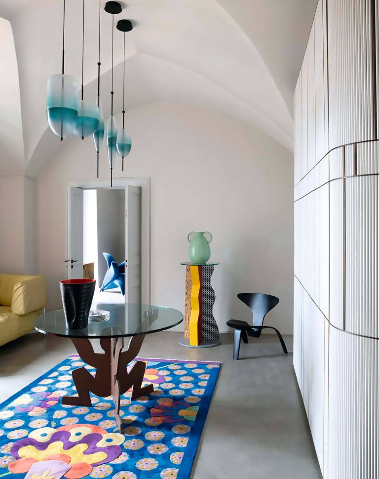 Cerberino-table-Maurizio-Cattelan-Dilmos (3)