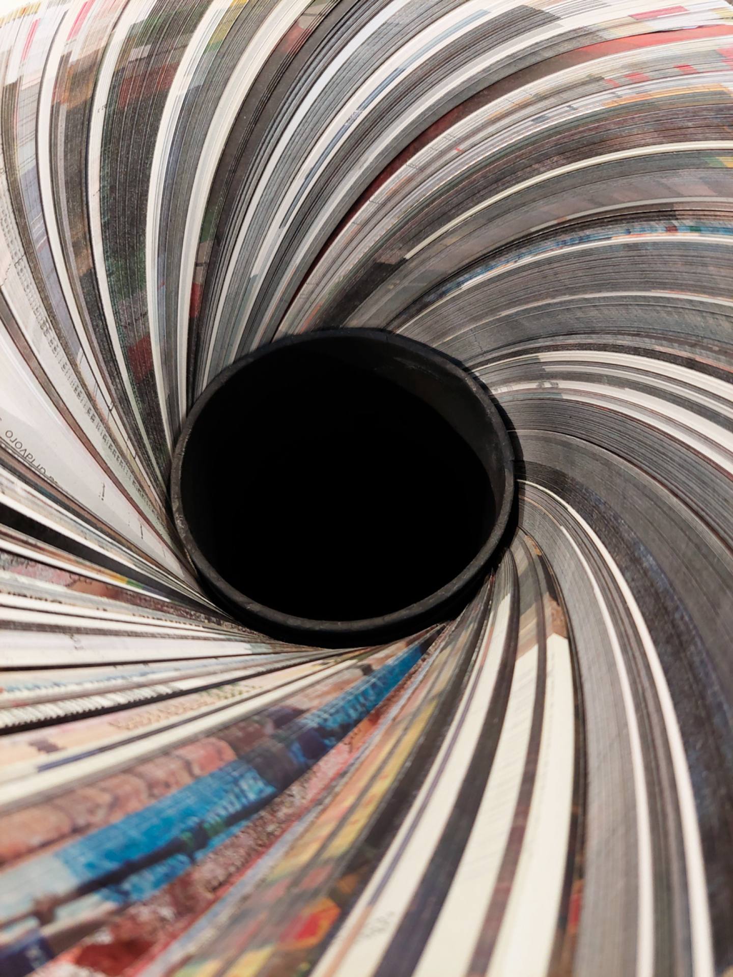 Paperwords-tall-Daniele-Papuli (2)